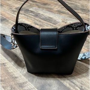 Beautiful black shoulder bag